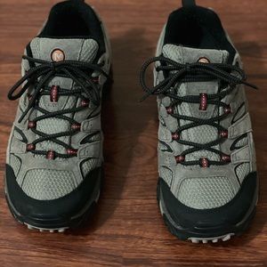 Vibram merrell hiking shoes
